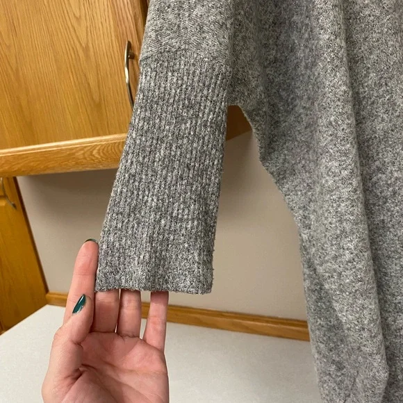 Flaunt Boutique Gray Speckled Cardigan - Picture 11 of 12